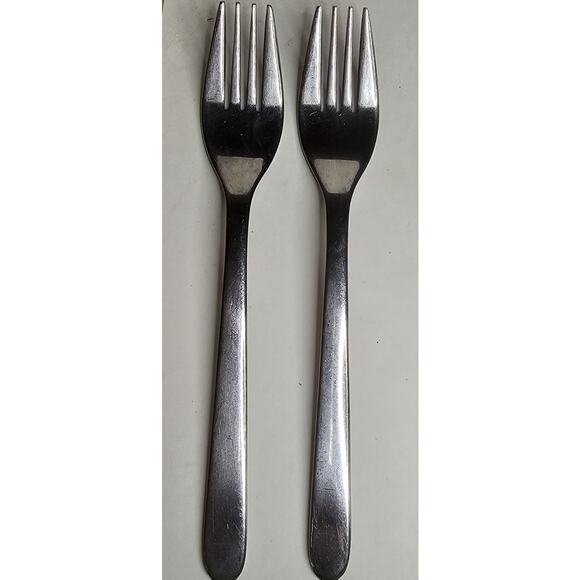 Ikea Salad Forks Set Of Two Pattern Number 224-58 - Picture 1 of 4